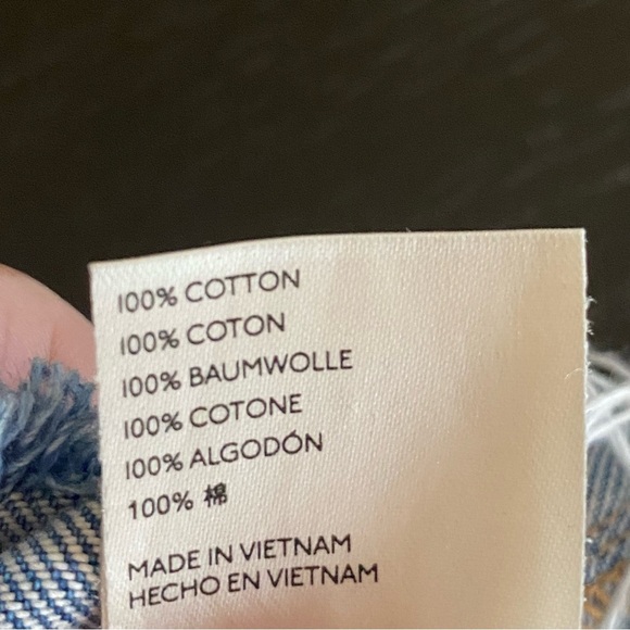 We The Free People Mini Jean Skirt Sz 28 Denim Pleated Raw Hem Preppy Academia - Picture 4 of 6